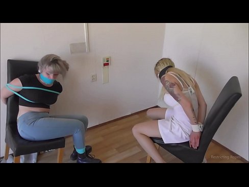 ❤️ Verslaaf / vasgebind en gesnoer / meisie in nood Fokvideo op af.tukifporno.ru